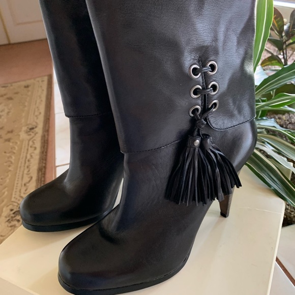 COACH SOFT LEATHER BOOTS BLACK LEGRA SIZE 8M PREOWNED IN BOX - Picture 2 of 16